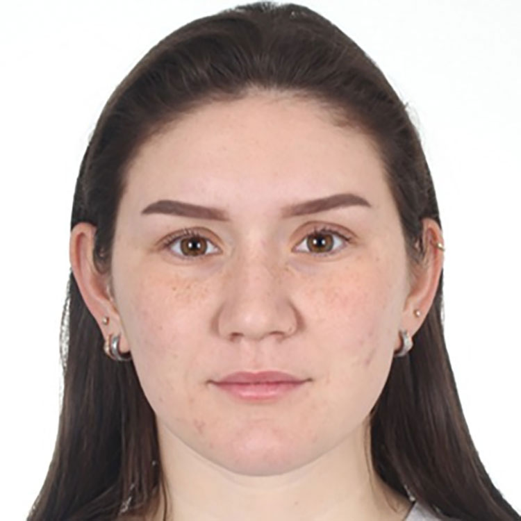 Elina Silyamiyeva